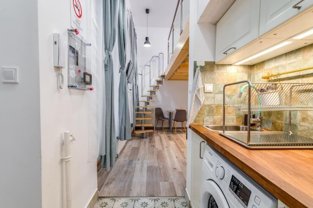 Amazing Kazinczy Flat No. 1 Будапеща Екстериор снимка