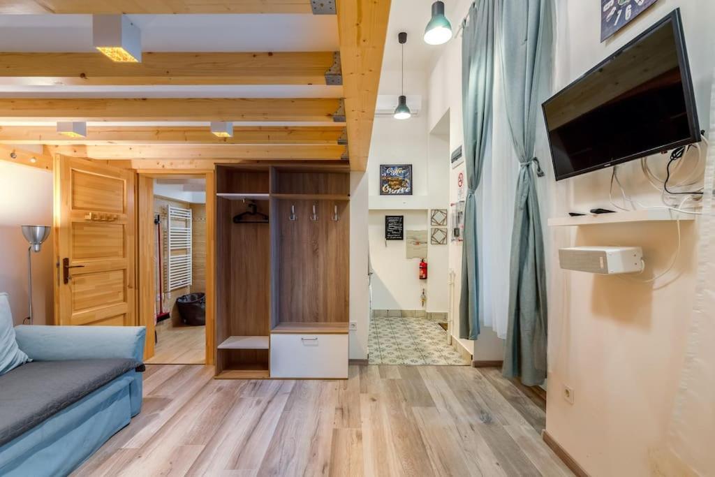 Amazing Kazinczy Flat No. 1 Будапеща Екстериор снимка