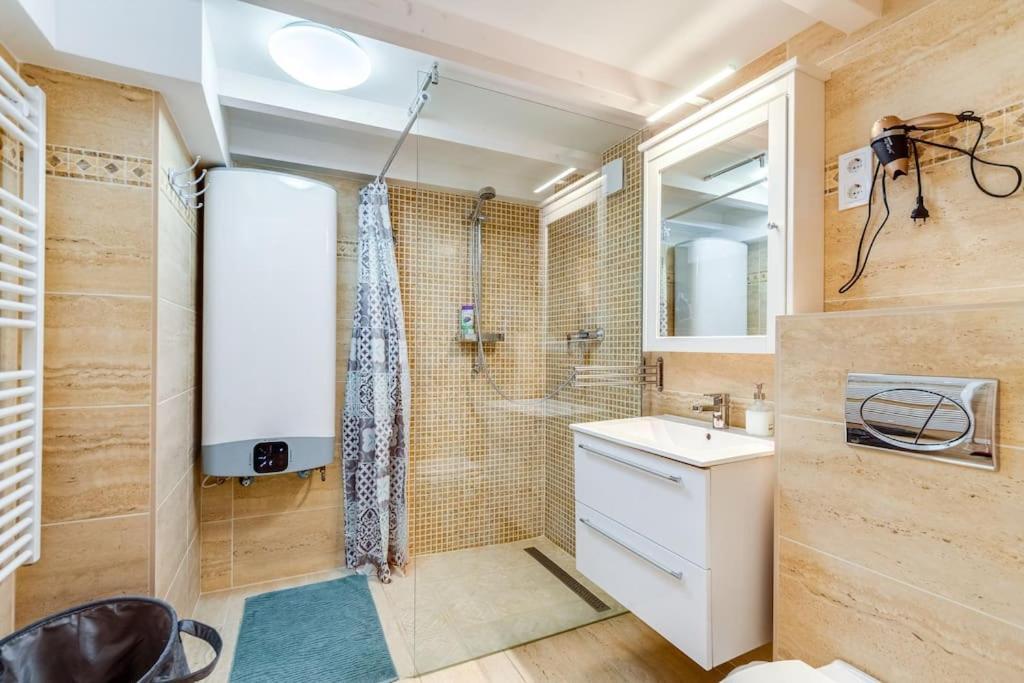 Amazing Kazinczy Flat No. 1 Будапеща Екстериор снимка